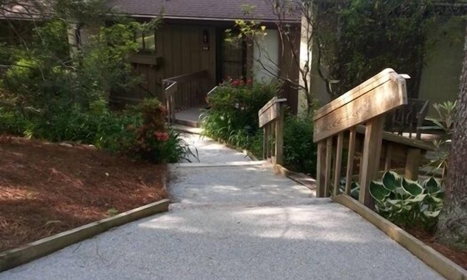 Sapphire Condo | Cozy Condo in Sapphire NC