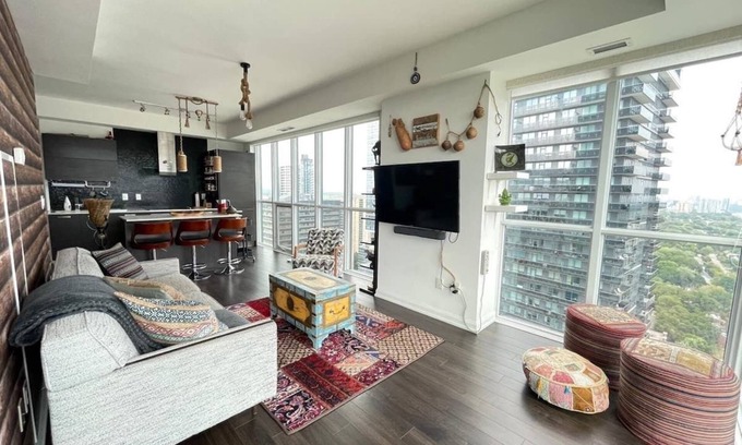 North York Apartment | Cozy Condo, North York, Dir Subway Acs