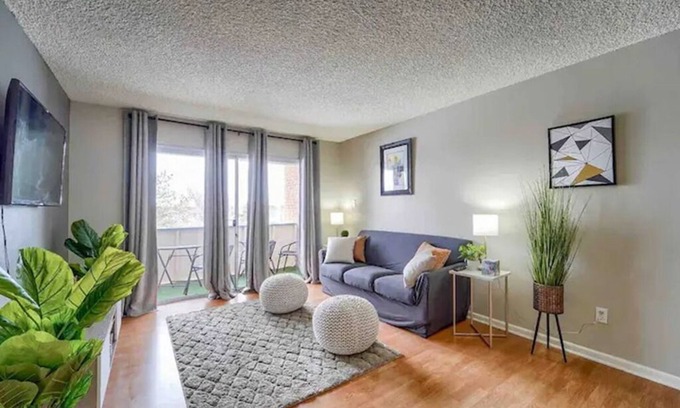 Gunbarrel House | Cozy Condo, w/HotTub, Pool, and Sauna.