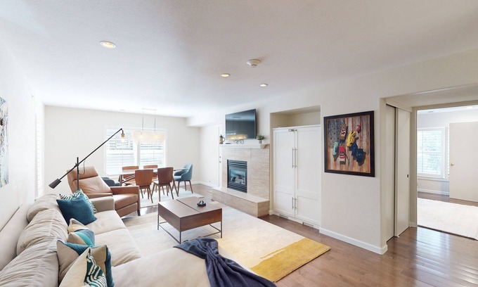 Edwards Condo | Cozy condo with gas grill, on the Eagle river, walk to Edwards Riverwalk,