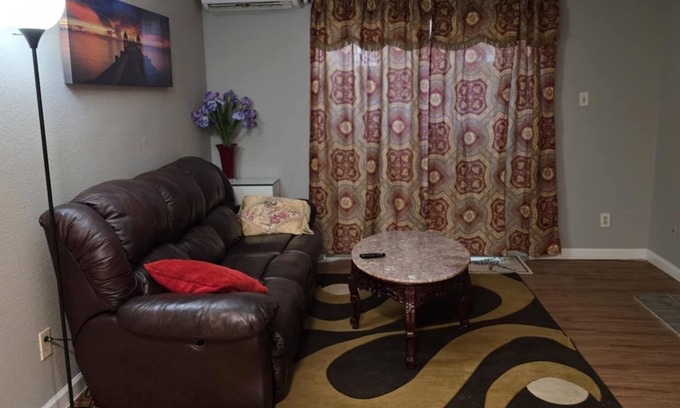 Clodine Condo | Cozy Condo1