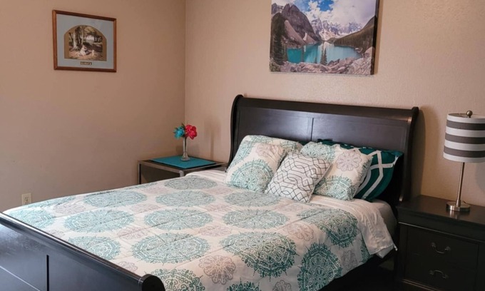 Greater Fondren Southwest Condo | Cozy Condo3