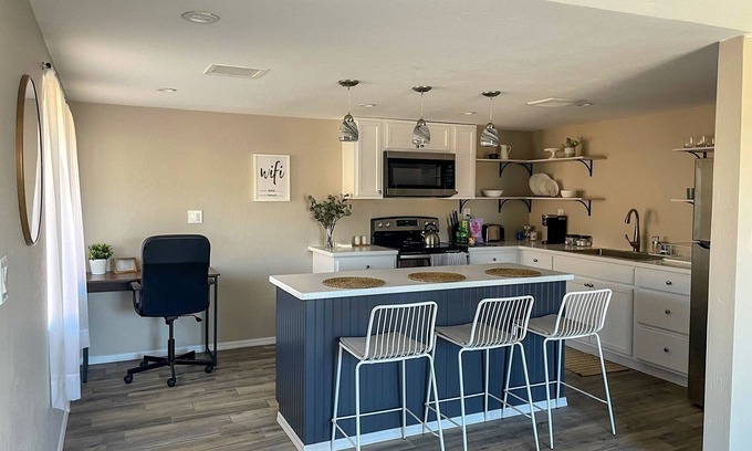 Prescott Valley Units Apartment | Cozy Contemporary EntireApt 1-Bed/1-Bath