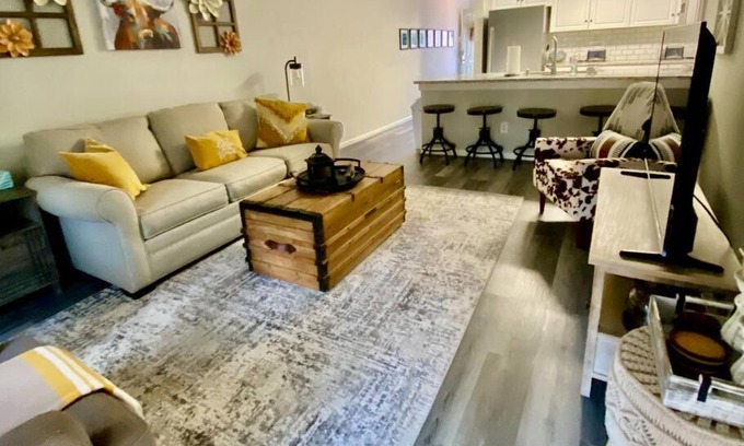 Wilmington House | Cozy Corner - Family Beach Vacation Condo