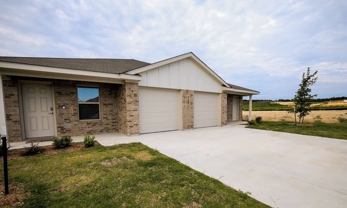 Copperas Cove House | Cozy Corner