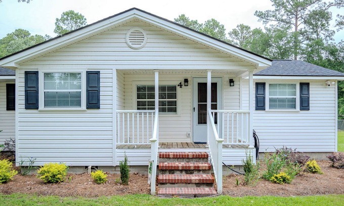 Windsor Forest Cottage | Cozy Cottage close to everything; Newly renovated with state of art appliances.