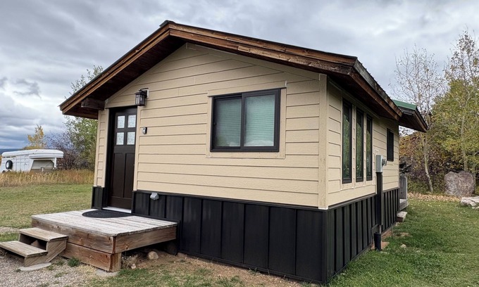 Driggs Cottage | Cozy Cottage escape in the Tetons