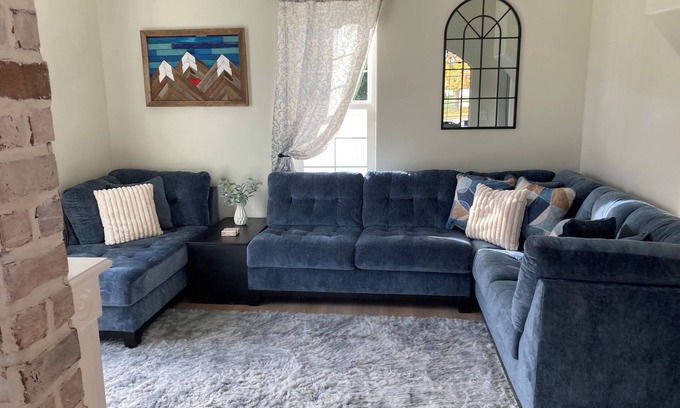 Monroe House | Cozy Cottage in Monroe. Newly remodeled with fun amenities including hot tub!