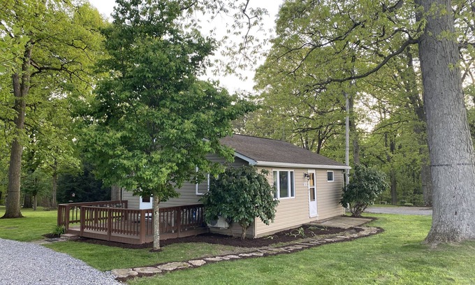 Portersville Cottage | Cozy cottage in Portersville close to Moraine & McConnells Mill State Parks