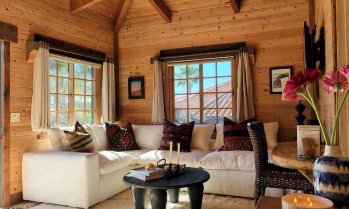 Covenant Apartment | Cozy Cottage nesteled on Horse Ranch 15 min from beach.