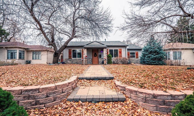University Park Cottage | Cozy Cottage near Denver University