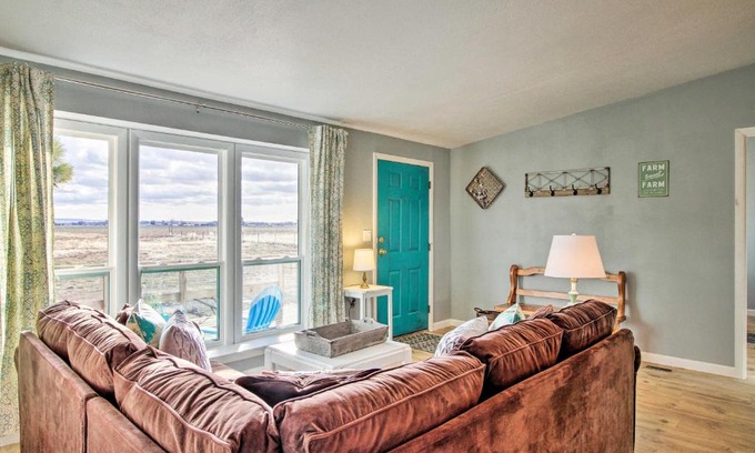 Moriarty House | Cozy Cottage on Farm, By Albuquerque and Santa Fe