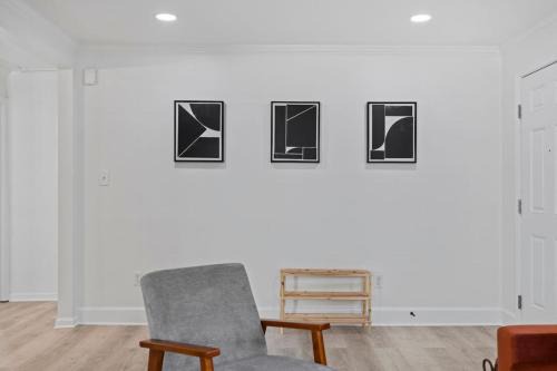Durham House | Cozy Cottage retreat minutes to Duke|RDU|Downtown