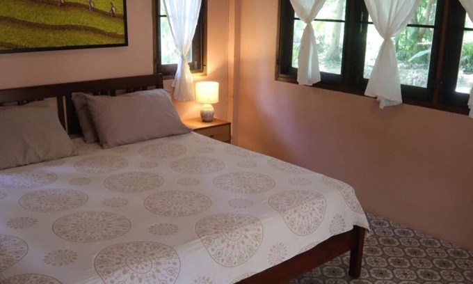 Chumphon Cottage | Cozy cottage surrounded by nature next to the beach.