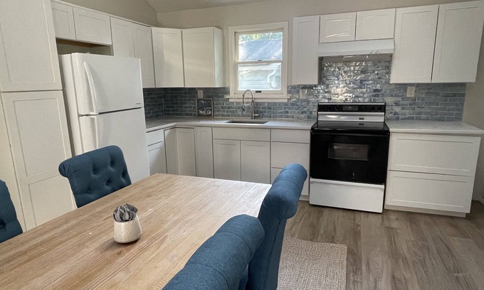 Town of Richmond House | COZY Cottage with Honeoye Lake Access