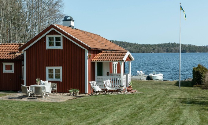 Ydre Municipality House | Cozy cottage with private beach
