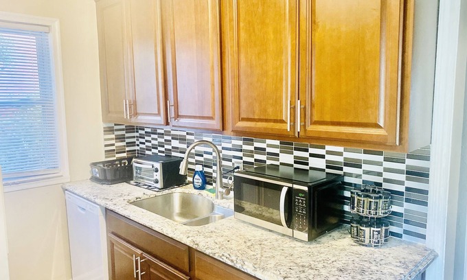 Downtown House | “Cozy Cove” Family Sized Home On the Water! 10 minutes to the beach