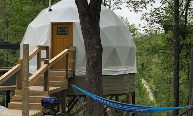 Rogers House | Cozy dome w/hot tub minutes from Red River Gorge