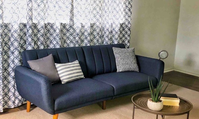 Pittsboro House | Cozy Downtown Pittsboro Home