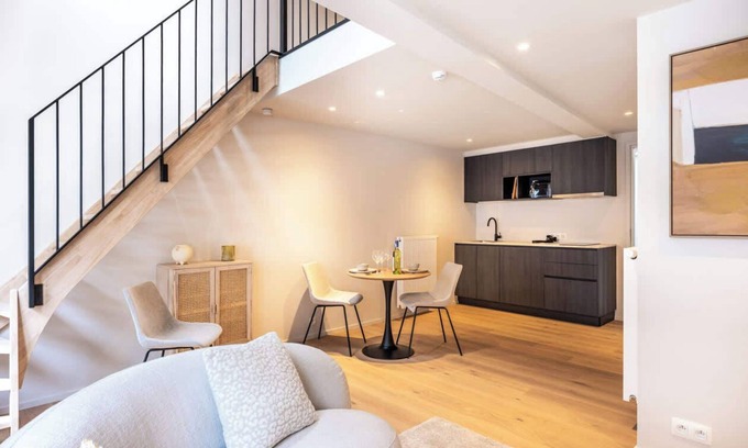 Ghent City Centre Apartment | Cozy Duplex Retreat in Ghent