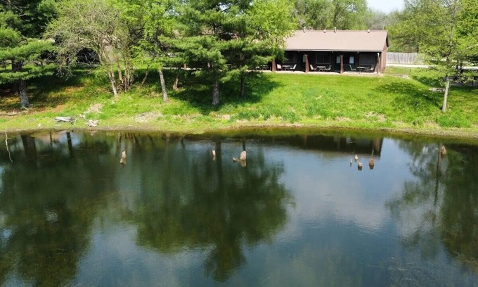 Orange Prairie Cottage | Cozy Easy Going Getaway Prairie Stables 1