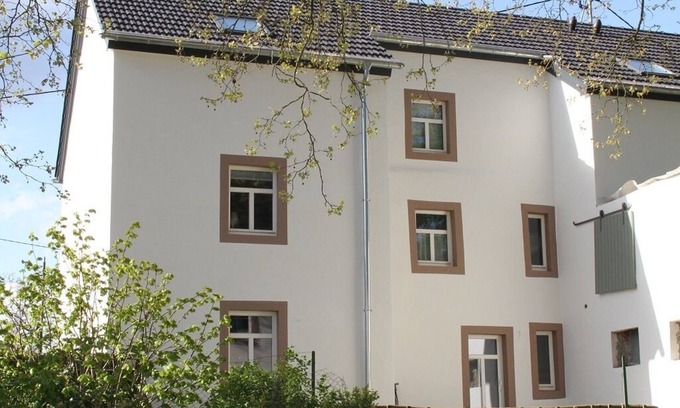 Motsch Apartment | Cozy Eifel vacation apartment; modern standard in a historic ambience!