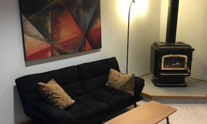 Algoma District Apartment | Cozy Elegant Nest