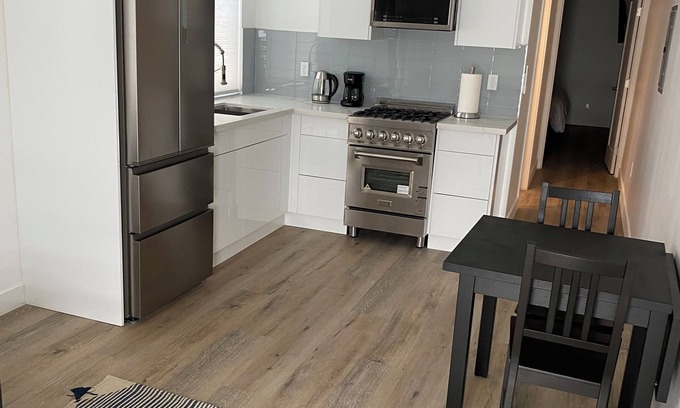 Encino Apartment | Cozy Encino one bedroom unit