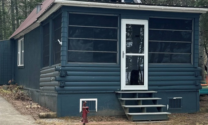 Portage Lake Cabin | Cozy escape in Portage Lake. Sleeps up to ten people!