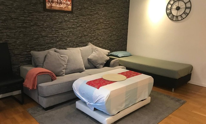 Kalvesta House | Cozy Family Accommodation