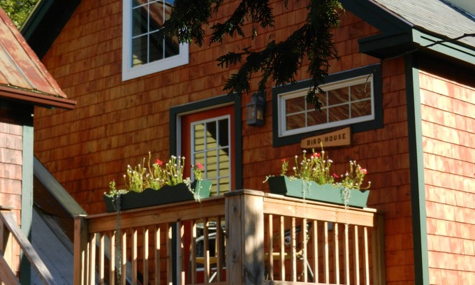 North Conway Condo | Cozy family and pet friendly home in North Conway Village