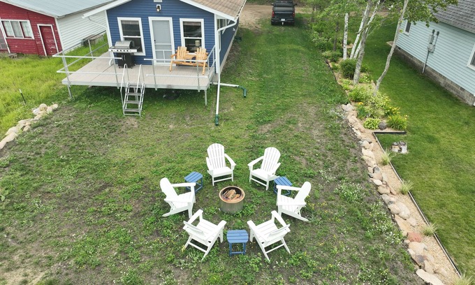 Motley Cabin | Cozy Family Cabin on Beautiful Lake Shamineau