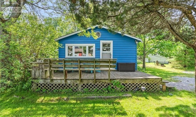 Turkey Point House | Cozy Family Cottage Just 3 Minutes from the Beach – Sleeps 7