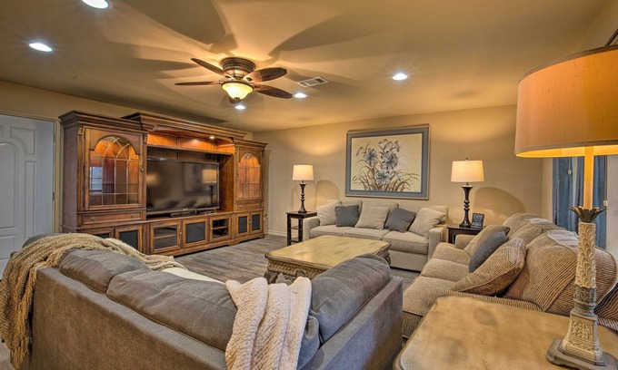 Emory House | Cozy Family Home w/Fire Pit, 4 Mi to Lake Fork