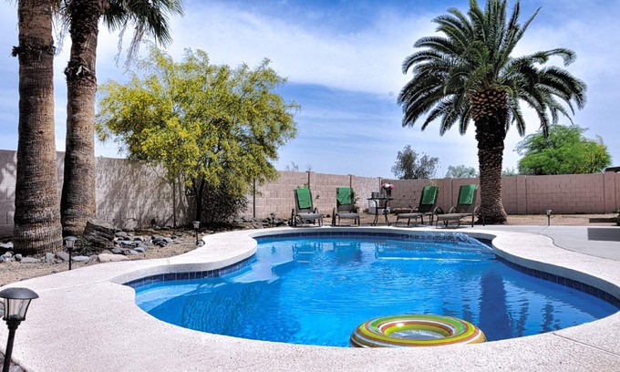 Deer Valley House | COZY FAMILY HOUSE WITH PRIVATE POOL