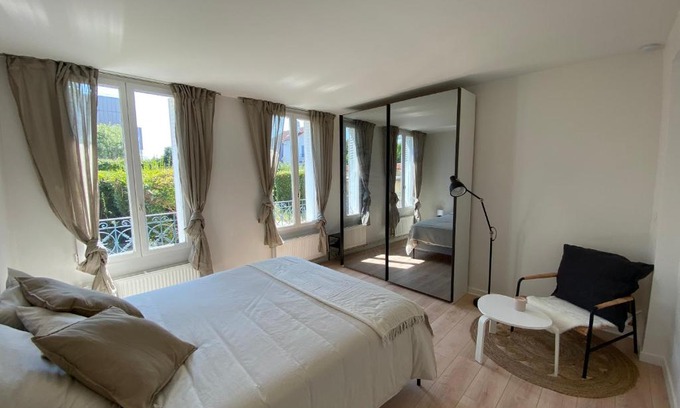 Neuilly-sur-Marne Apartment | Cozy flat with garden between Paris & Disney