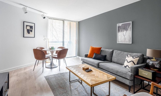 Foggy Bottom Apartment | Cozy Foggy Bottom 1BR w/ W/D + Gym on GW Campus near metro by Blueground