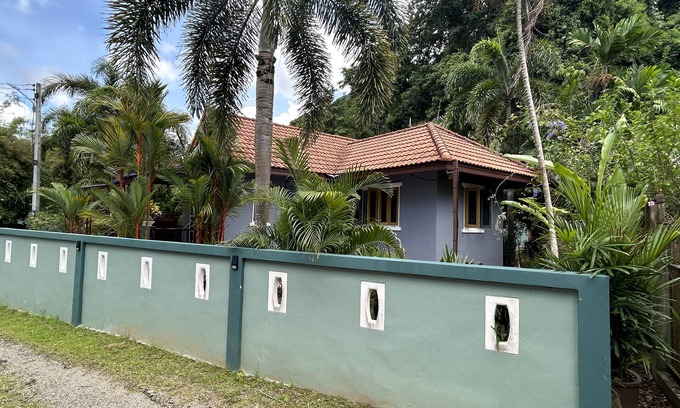 Nong Thale Cottage | Cozy Garden Cottage 1 BR with private garden and outdoor jacuzzi.