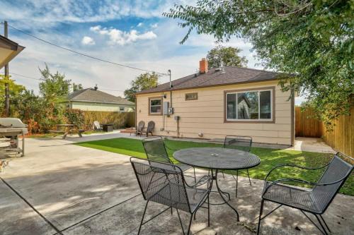 East Colorado Springs House | Cozy Gem Near Bike Trails & Downtown Pets OK