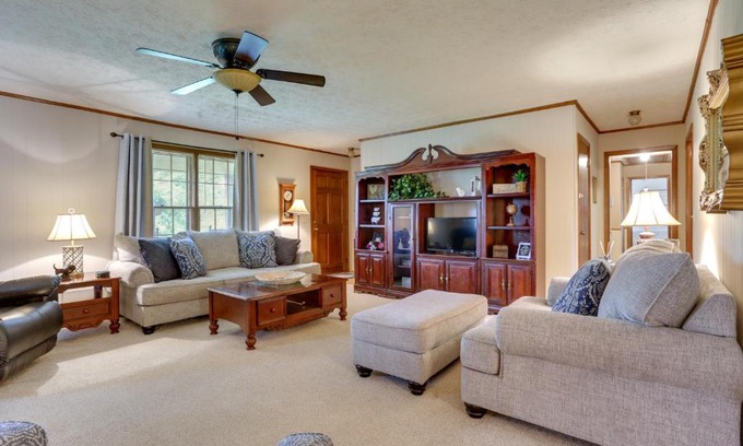 Cartersville House | Cozy Georgia Getaway with Deck, Grill and Fire Pit!