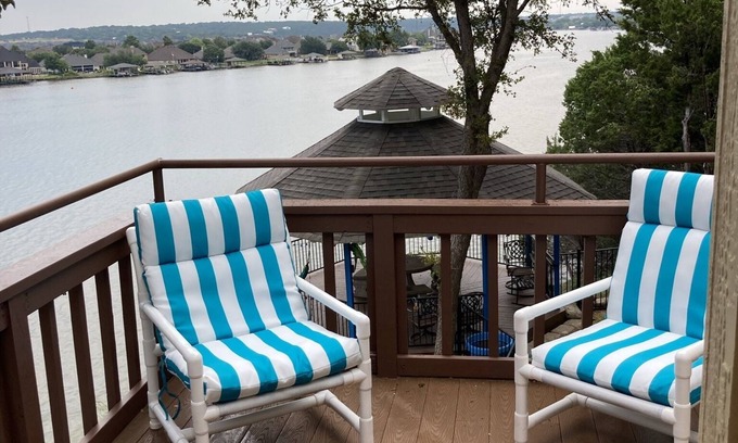 Granbury Apartment | Cozy get away at Captain’s Landing