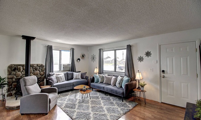 Polson House | Cozy getaway minutes from downtown Polson