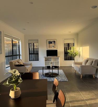 Clyde House | Cozy Getaway Near Amenities