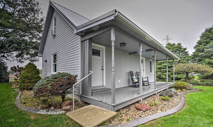 Goshen House | Cozy Goshen Farmhouse ~ 9 Mi to Amish Acres