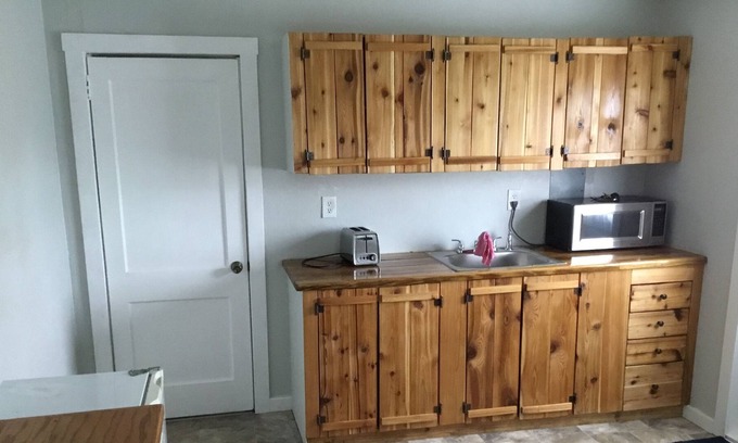 Panama City Apartment | Cozy guest house , very private and pet friendly