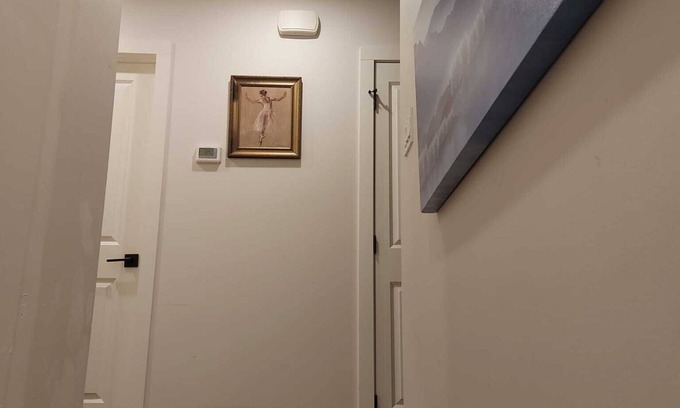 Glenbrook Bed & Breakfast | Cozy Haven in Glenbrook close to downtown
