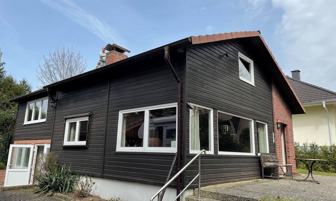 Bendestorf House | Cozy heath cottage - experience Lüneburg Heath!