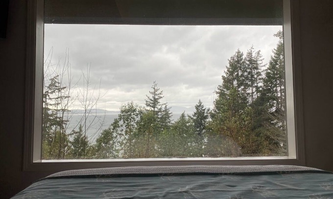 Skagit County Cabin | Cozy hidden gem tucked away where the mountains meet the sea.