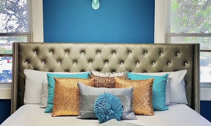 Rochester Apartment | ℂ𝕆ℤ𝕐 ℍ𝕀𝔻𝔼𝔸𝕎𝔸𝕐