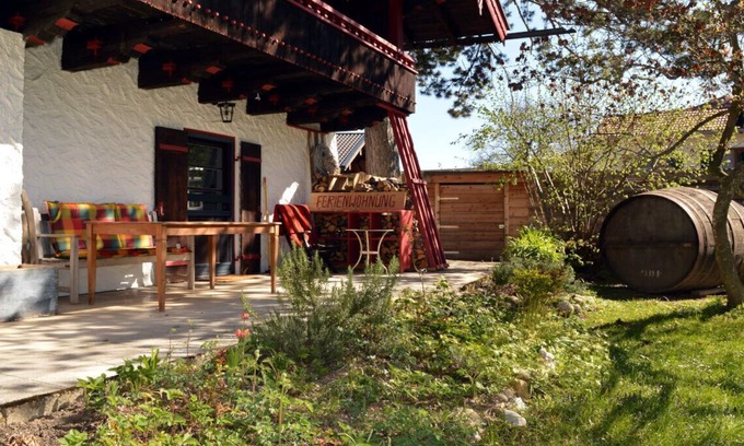 Prien am Chiemsee Apartment | Cozy, high-quality apartment with a large south-facing terrace and barbecue facilities
